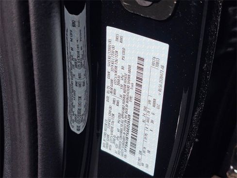 New 2025 Ford F350 Lariat w/ Lariat Ultimate Package image 29