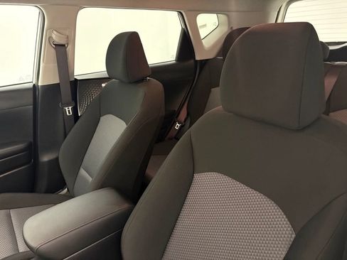 Used 2025 Kia Soul LX FWD image 22