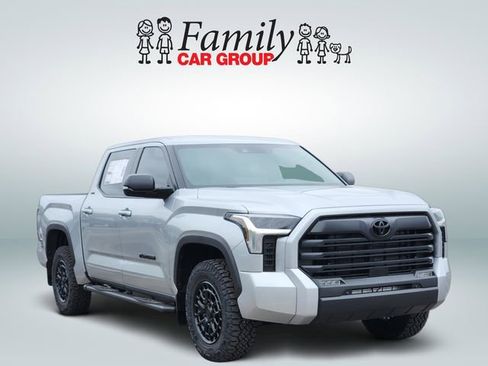 New 2026 Toyota Tundra SR5 AWD/4WD image 2