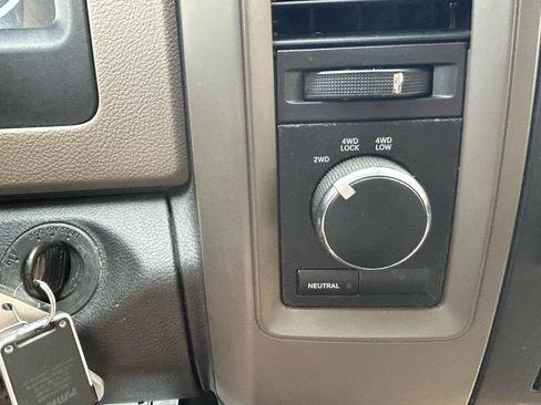 Used 2011 RAM 1500 ST w/ SXT Appearance Group AWD/4WD image 22