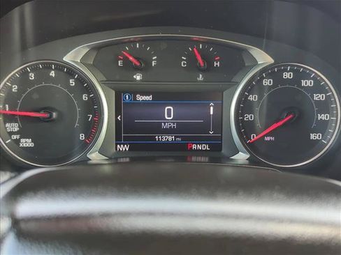 Used 2021 Chevrolet Blazer LT FWD image 12