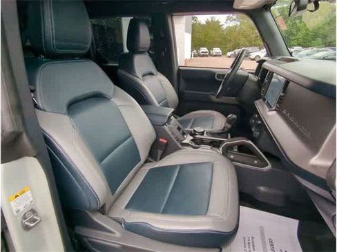 Used 2021 Ford Bronco First Edition AWD/4WD image 26