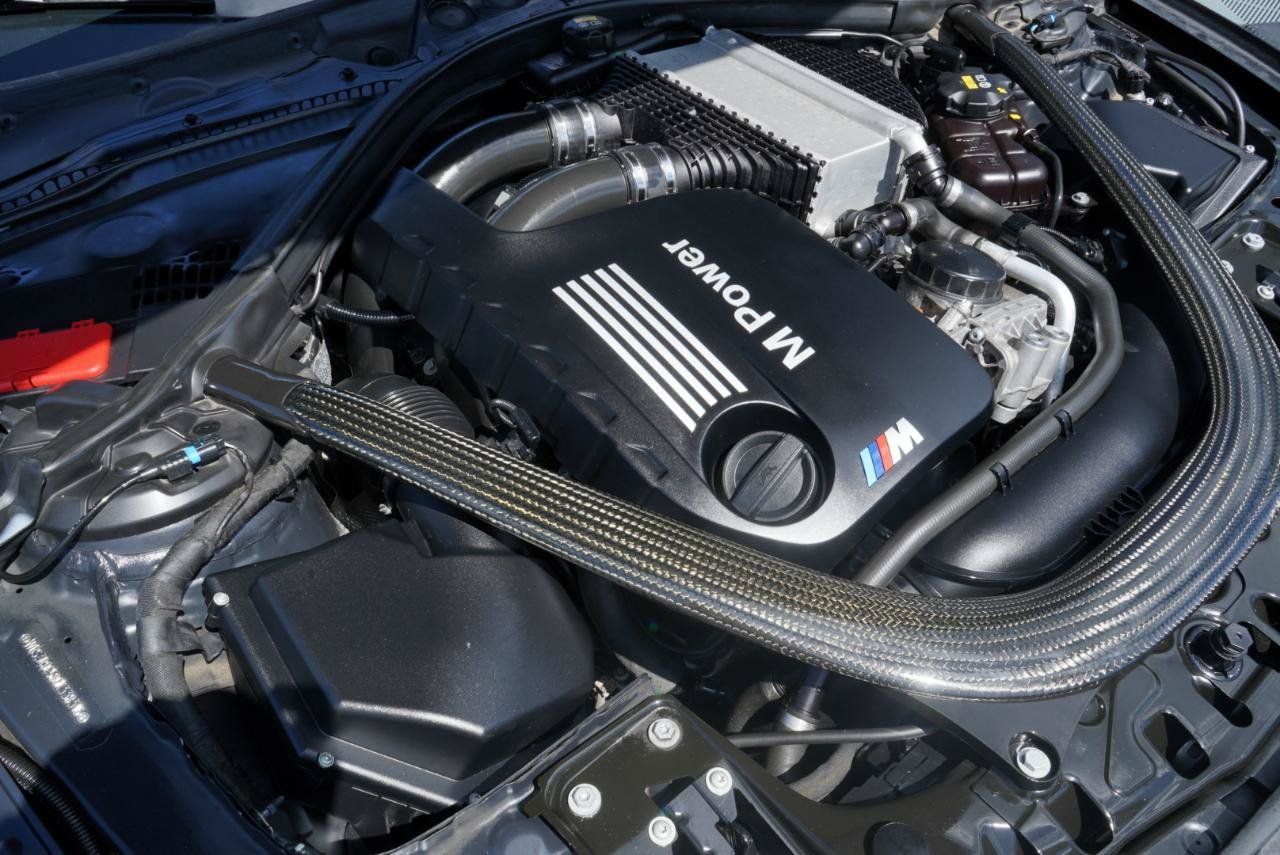 Used 2016 BMW M4 Coupe w/ Executive Package RWD image 79