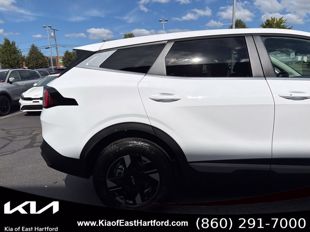 New 2027 Kia Sportage LX AWD/4WD image 7