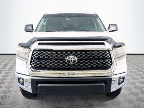 Used 2020 Toyota Tundra SR5 w/ SR5 Leather Package AWD/4WD image 2