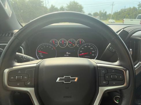 Used 2022 Chevrolet Silverado 1500 RST w/ Convenience Package II AWD/4WD image 16