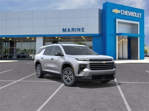 New 2026 Chevrolet Traverse LT image 1