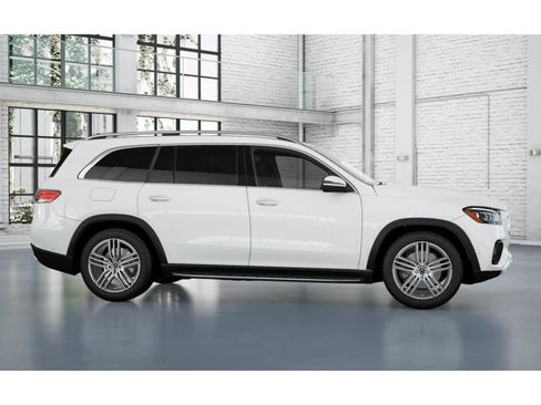 New 2026 Mercedes-Benz GLS 450 4MATIC image 14