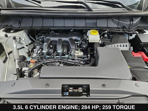 New 2026 Nissan Pathfinder SL FWD image 32