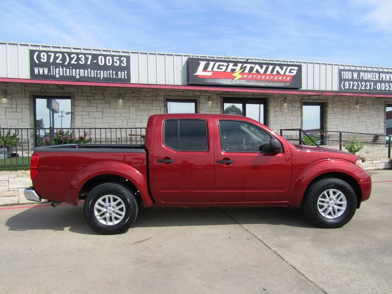 Used 2019 Nissan Frontier SV RWD image 5