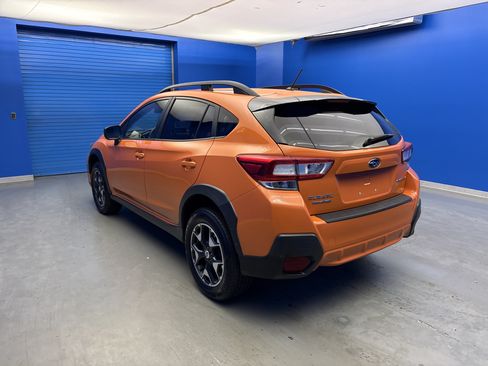 Used 2018 Subaru Crosstrek 2.0i AWD/4WD image 5