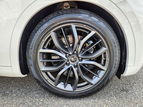 New 2024 Maserati Levante GT Ultima image 5