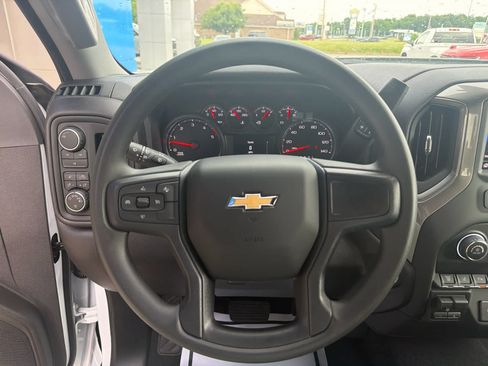New 2026 Chevrolet Silverado 2500 Custom w/ Custom Value Package AWD/4WD image 15