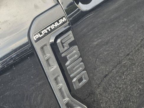Used 2025 Ford F350 Platinum AWD/4WD image 12
