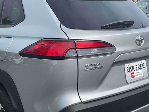 Certified 2025 Toyota Corolla Cross XLE AWD/4WD image 13