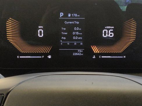 Used 2025 Kia K4 FWD image 23