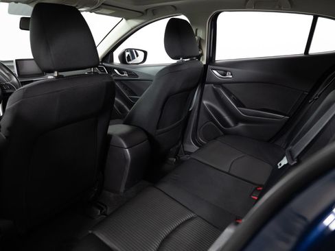 Used 2016 MAZDA MAZDA3 i Touring w/ Popular Equipment Package FWD image 18