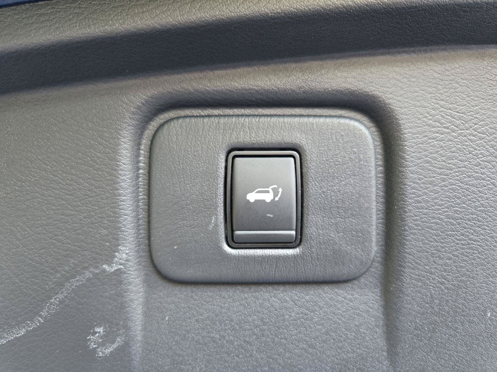 Used 2021 Nissan Murano Platinum w/ Cargo Package AWD/4WD image 10
