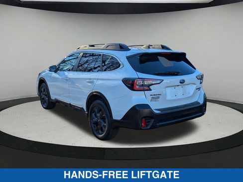 Certified 2022 Subaru Outback Onyx Edition XT image 6