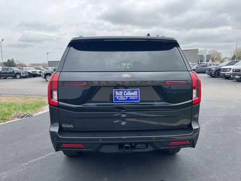 New 2026 Ford Expedition Tremor image 4