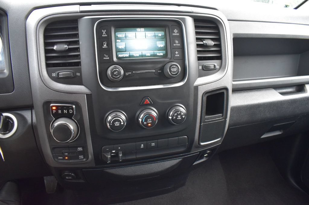 Used 2016 RAM 1500 Express AWD/4WD image 35