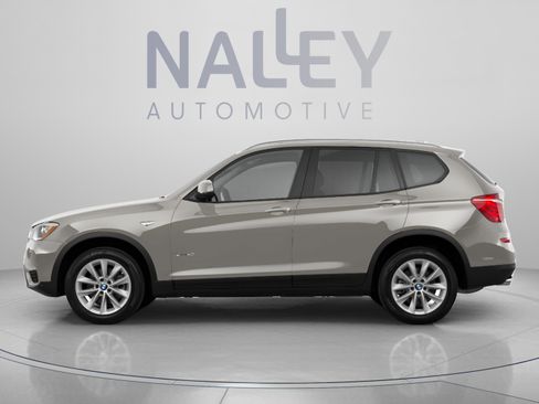 Used 2017 BMW X3 sDrive28i RWD image 2
