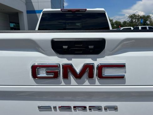 New 2026 GMC Sierra 2500 AT4 w/ AT4 Premium Plus Package AWD/4WD image 10