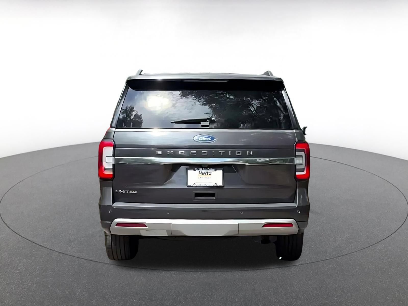 Used 2024 Ford Expedition Limited RWD image 13