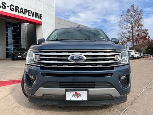 Used 2020 Ford Expedition XLT w/ Equipment Group 202A image 4