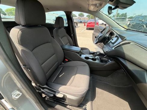 Used 2024 Chevrolet Malibu LT FWD image 23