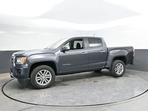 Used 2017 GMC Canyon SLT w/ Driver Alert Package AWD/4WD image 7