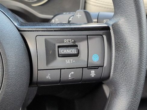 Certified 2023 Nissan Rogue SV FWD image 24
