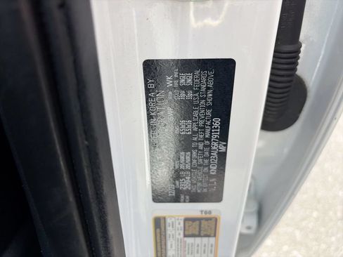 Used 2024 Kia Soul LX w/ Option Group 015 FWD image 25
