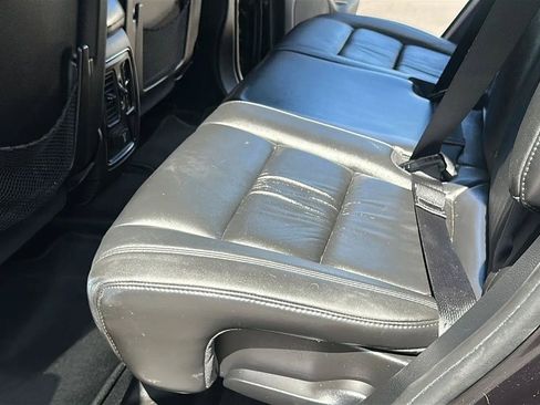 Used 2012 Jeep Grand Cherokee Laredo AWD/4WD image 22