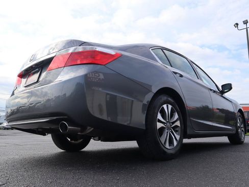 Used 2013 Honda Accord LX image 18