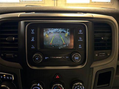 Used 2018 RAM 1500 Express w/ Express Value Package image 18