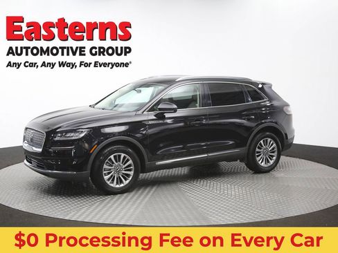 Used 2022 Lincoln Nautilus AWD w/ Premium Package image 57