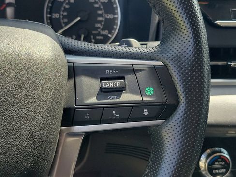 Used 2024 Mitsubishi Outlander SE FWD image 26