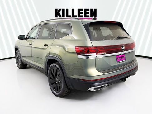 New 2026 Volkswagen Atlas SE FWD image 5