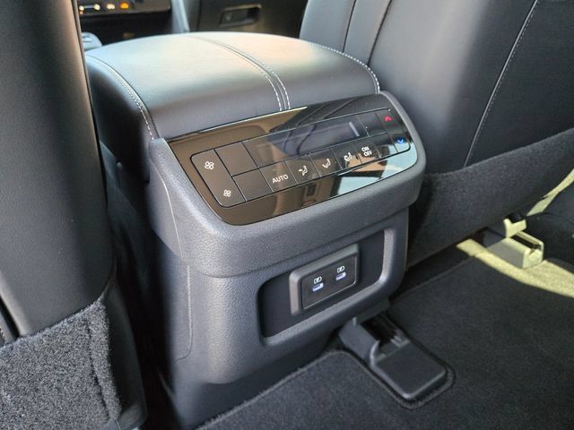 Certified 2026 INFINITI QX60 Pure w/ Cargo Package AWD/4WD image 17