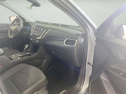 Used 2024 Chevrolet Equinox LT w/ LPO, Floor Liner Package FWD image 36
