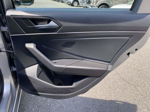 Certified 2024 Volkswagen Jetta SE FWD image 29