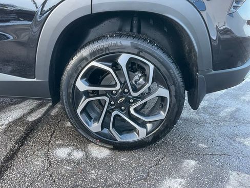 New 2026 Chevrolet Trax RS w/ Sunroof Package image 33