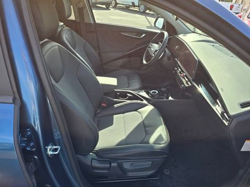 Certified 2024 Kia Niro Wind w/ Wind Preserve Package FWD image 13