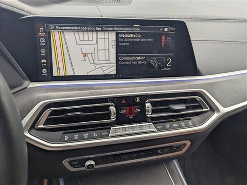 Used 2022 BMW X7 xDrive40i w/ Premium Package image 7