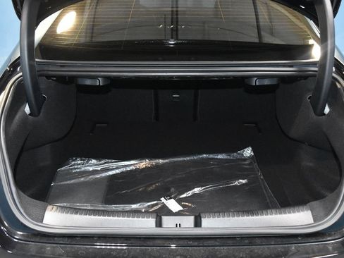 Certified 2025 Mercedes-Benz CLA 250 4MATIC image 28