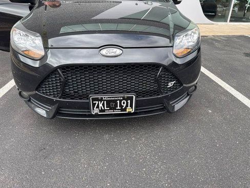 Used 2013 Ford Focus ST FWD image 2