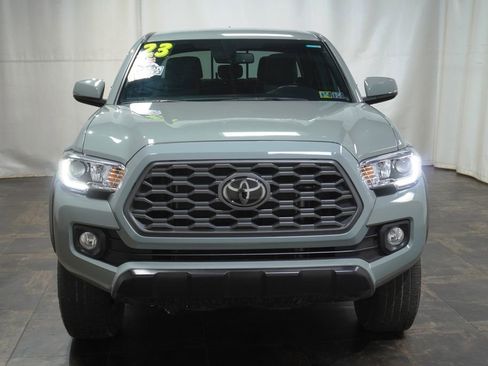 Certified 2023 Toyota Tacoma TRD Off-Road w/ Technology Package image 8