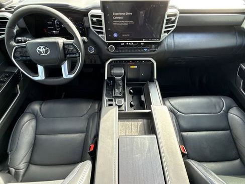 Used 2024 Toyota Sequoia Platinum AWD/4WD image 12