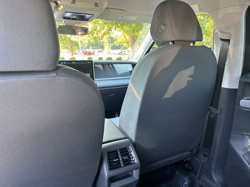 New 2026 Volkswagen Tiguan S image 29